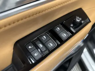 Jeep Grand Wagoneer 2022 4x4 Serie III 4p SUV