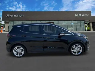 Chevrolet Bolt EV 2023 1LT 4p Hatchback