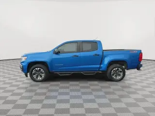 Chevrolet Colorado 2021 4x2 Z71 4p. Cabina de tripulación 5 pies CB
