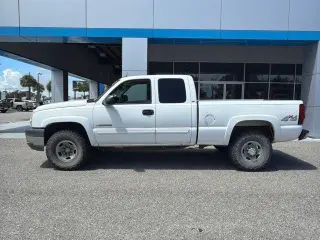 Chevrolet Silverado 2500HD 2005 4dr Extended Cab LS 4WD SB
