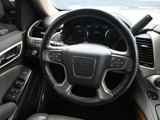 GMC Yukon 2020 4x4 Denali 4dr SUV