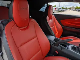 Chevrolet Camaro 2013 SS 2dr Convertible w/2SS