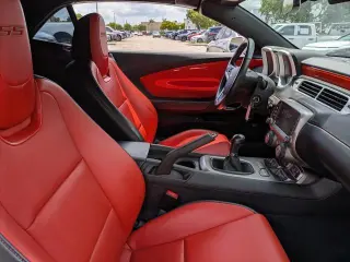 Chevrolet Camaro 2013 SS 2dr Convertible w/2SS