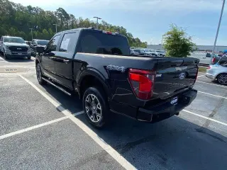 Ford F-150 2024 4x4 STX 4p SuperCrew 5.5 ft. SB