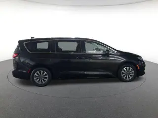 Chrysler Pacifica Híbrido enchufable 2023 Touring L 4dr Mini-Van