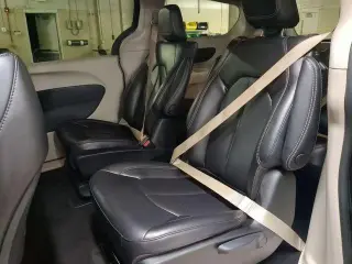 Chrysler Pacifica Híbrido enchufable 2023 Touring L 4dr Mini-Van