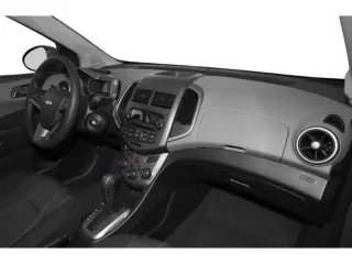 Chevrolet Sónic 2015 LT Auto 4p Sedan