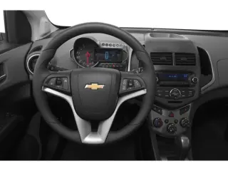 Chevrolet Sónic 2015 LT Auto 4p Sedan
