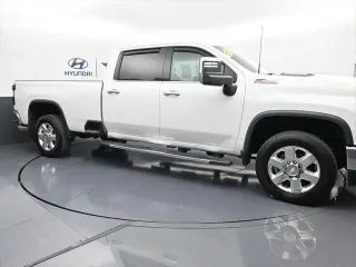 Chevrolet Silverado 3500HD 2020 4x4 LTZ 4dr Crew Cab SB SRW