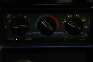 Chevrolet Corvette 2000 2dr Coupe
