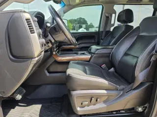 Chevrolet Silverado 2500HD 2018 4x4 High Country 4dr Cab de dos plazas SB