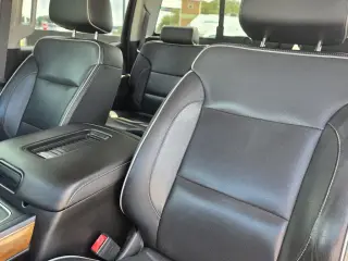 Chevrolet Silverado 2500HD 2018 4x4 High Country 4dr Cab de dos plazas SB