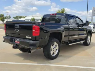 Chevrolet Silverado 2500HD 2018 4x4 High Country 4dr Cab de dos plazas SB