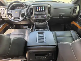 Chevrolet Silverado 2500HD 2018 4x4 High Country 4dr Cab de dos plazas SB