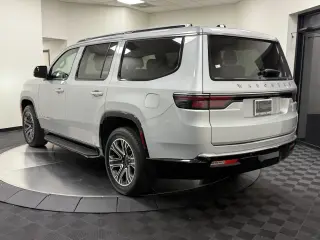 Jeep Wagoneer 2024 4x2 Series II 4dr SUV