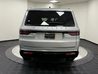 Jeep Wagoneer 2024 4x2 Series II 4dr SUV