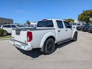 Nissan Frontier 2018 4x2 SV 4dr Crew Cab 5 ft. SB 5A