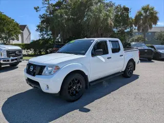 Nissan Frontier 2018 4x2 SV 4dr Crew Cab 5 ft. SB 5A