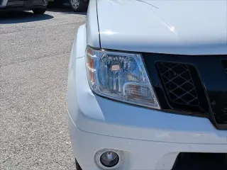 Nissan Frontier 2018 4x2 SV 4dr Crew Cab 5 ft. SB 5A