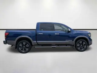 Nissan Titan 2021 4x4 Platinum Reserve 4dr Crew Cab 5.6 ft. SB