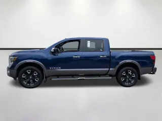 Nissan Titan 2021 4x4 Platinum Reserve 4dr Crew Cab 5.6 ft. SB