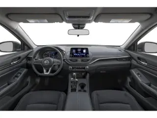 Nissan Altima 2025 2.5 SV 4dr Sedán