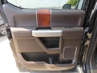 Ford F-150 2019 4x4 King Ranch 4dr SuperCrew 5.5 ft. SB