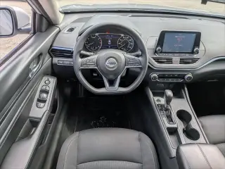 Nissan Altima 2020 2.5 S 4dr Sedán
