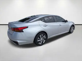 Nissan Altima 2020 2.5 S 4dr Sedán