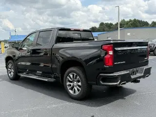 Chevrolet Silverado 1500 Limited 2022 4x4 RST 4dr Cab con 5.8 ft. SB