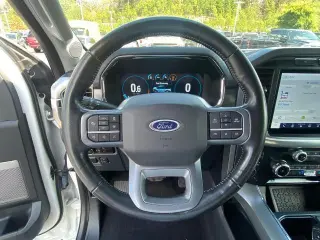 Ford F-150 2023 4x4 Tremor 4dr SuperCrew 5.5 ft. SB