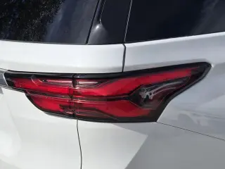 Chevrolet Traverse 2023 High Country SUV de 4 puertas
