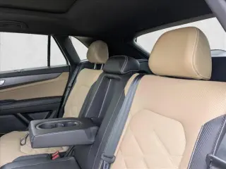 Volkswagen Atlas Cross Sport 2024 AWD SE 4Motion 4p SUV con Tecnología