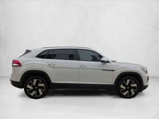 Volkswagen Atlas Cross Sport 2024 AWD SE 4Motion 4p SUV con Tecnología