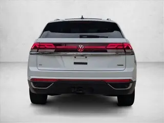 Volkswagen Atlas Cross Sport 2024 AWD SE 4Motion 4p SUV con Tecnología