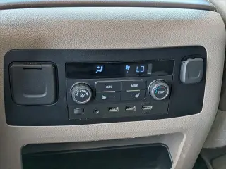 Chevrolet Suburban 2019 4x4 Premier 4dr SUV