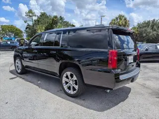 Chevrolet Suburban 2019 4x4 Premier 4dr SUV