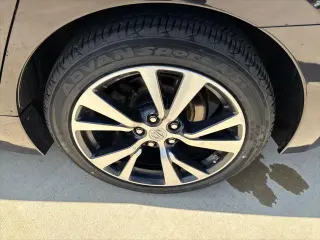 Nissan Maxima 2016 Platino 4p Sedan