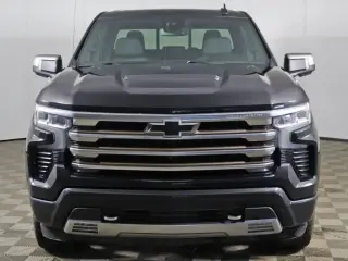 Chevrolet Silverado 1500 2022 4x4 High Country 4dr Crew Cab 5.8 ft. SB