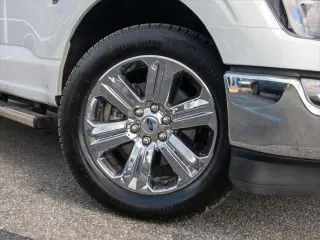 Ford F-150 2023 4x2 XLT 4dr SuperCrew 5.5 ft. CB