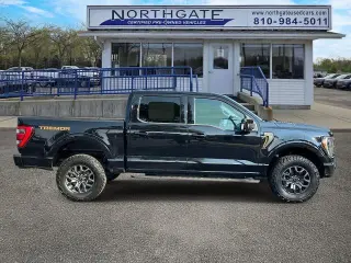 Ford F-150 2023 4x4 Tremor 4 puertas SuperCrew largo de caja 5.5 pies SB