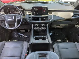 GMC Yukon XL 2022 4x2 SLT 4 puertas SUV