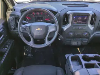Chevrolet Silverado 1500 2024 4x4 Custom 4p Doble Cab 6.6 ft. SB