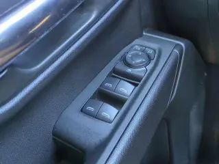 Chevrolet Silverado 1500 2024 4x4 Custom 4p Doble Cab 6.6 ft. SB