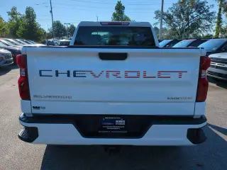 Chevrolet Silverado 1500 2024 4x4 Custom 4p Doble Cab 6.6 ft. SB