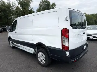 Ford Transit 2025 250 3dr SWB Techo Bajo Furgoneta de Carga