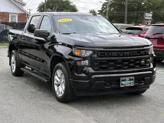 Chevrolet Silverado 1500 2023 4x4 Custom 4dr Crew Cab 5.8 ft. SB