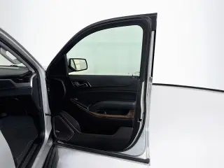 Chevrolet Suburban 2019 4x4 LT 4p SUV