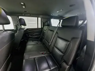 Chevrolet Suburban 2019 4x4 LT 4p SUV