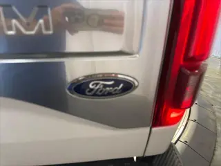 Ford F-150 2017 4x4 Platinum 4dr SuperCrew 5.5 ft. SB